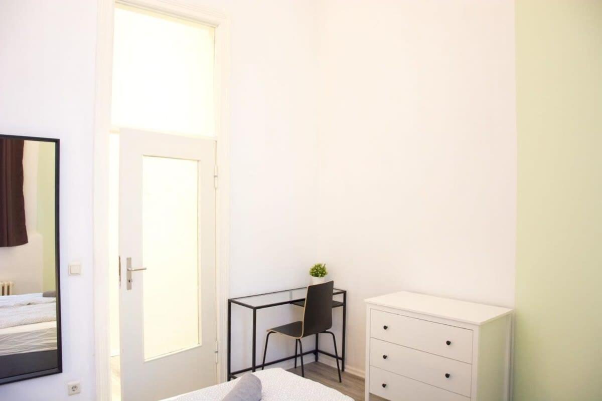 Family Apartment Moabit เบอร์ลิน ภายนอก รูปภาพ