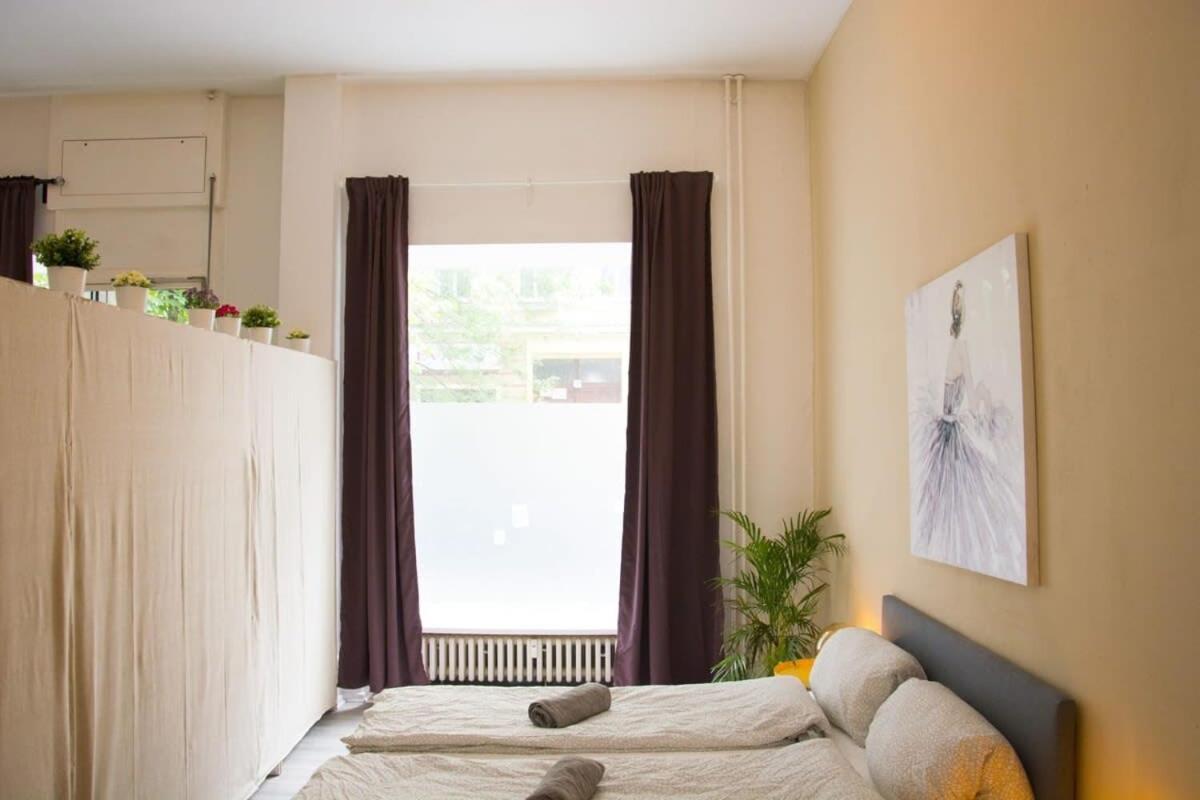 Family Apartment Moabit เบอร์ลิน ภายนอก รูปภาพ